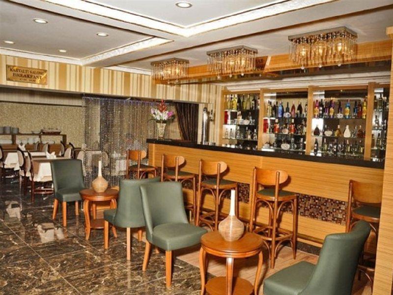 Alfa Hotel Истанбул Екстериор снимка