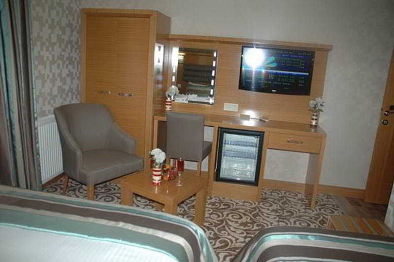Alfa Hotel Истанбул Екстериор снимка