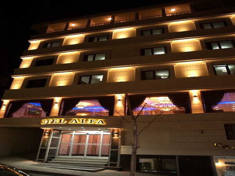 Alfa Hotel Истанбул Екстериор снимка